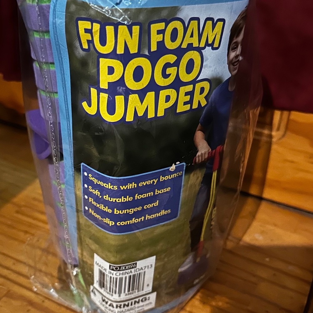 Fun Foam Pogo Jumper Squeaking Bungee Stick Purple Green IDA713 PO 80896